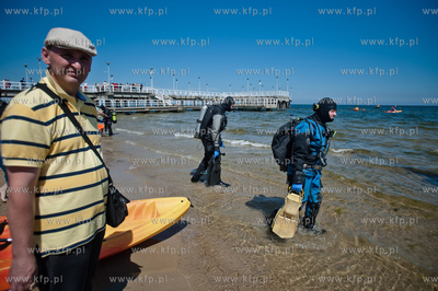 Gdansk. Plaza w Brzeznie. Diving Day 2013 - impreza...