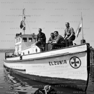 Statek Polskiego Ratownictwa Okrętowego Elżunia....