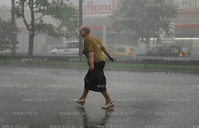 Ulewa nad Gdynia
22.05.2007
fot. Andrzej J. Gojke...