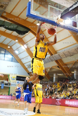 Sopot. Hala 100-lecia. Asseco Prokom pokonal w 5 meczu...