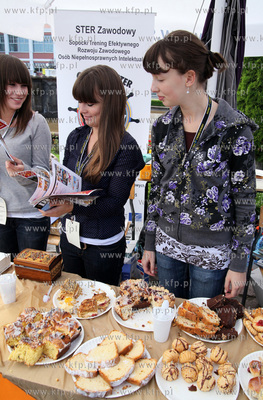 Sopot Plac Kuracyjny. VIII Sopocki Festyn Organizacji...