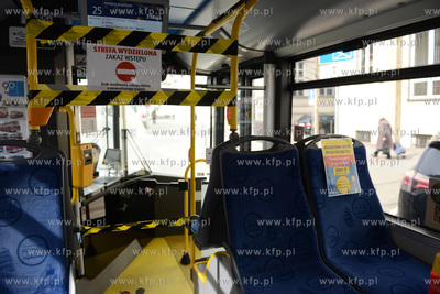 Gdynia. Większe obostrzenia obowiazują od 25 marca...