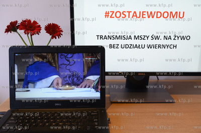 Transmisja mszy św. na żywo bez uczestnictwa wiernych...