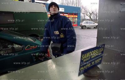 Stacja benzynowa Rafinerii Gdanskiej

fot. LUKASZ...