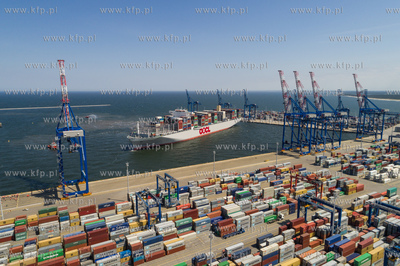 Do DCT Gdańsk zawinął największy kontenerowiec...