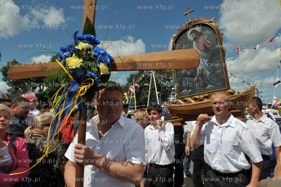 Morska Pielgrzymka Rybakow na odpust Sw. Apostolow...