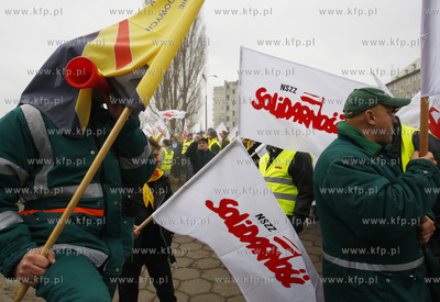 Gdansk. Demonstracja Zwiazkow Zawodowych z Grupy Energa....