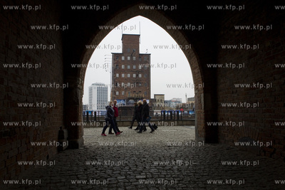 Uroczystość wmurowania aktu erekcyjnego na Wyspie...