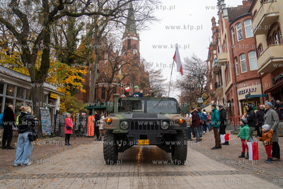 Sopot. Święto Niepodległości. Parada rowerzystów,...