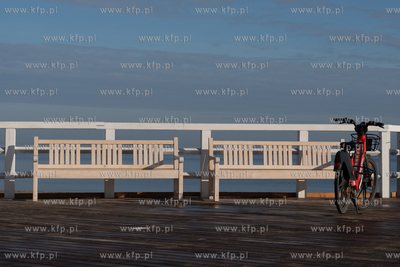 Nowe ławki na molo w Brzeźnie. 19.03.2026 fot. Paweł...