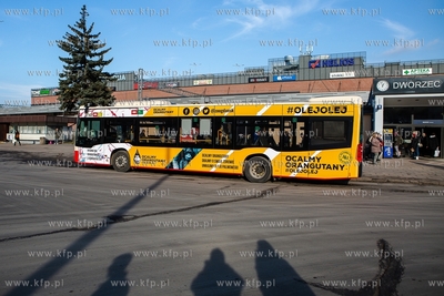 Dworzec PKP we Wrzeszczu .  Nowa kampania #olejolej...