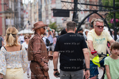 Gdańsk, ul. Długi Targ. 763. Jarmark św. Dominika....