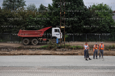 Remont dworaca i perownow w Pruszczu Gdanskim.
01.08.2011
fot....