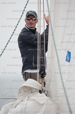 Jacht Operon Racing klasy Eko 60. Kapitan Jachtowy...