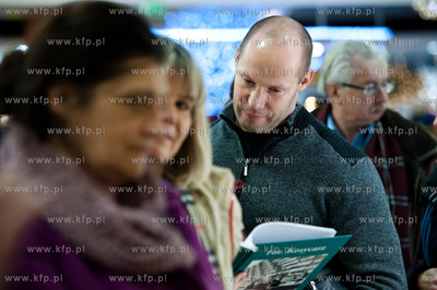 Gdansk. Centrum Handlowe Madison. Ksiegarnia Muza....