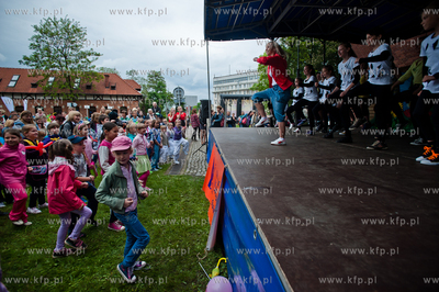 Gdansk. Zieleniec Nowego Ratusza. Festyn dla dzieci...