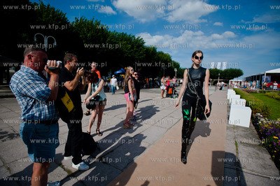 Sopot Art & Fashion Week.
Nz pokazy mlodych tworcow
09.08.2013
fot....
