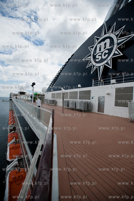 Port w Gdyni. Nabrzeze Francuskie. Wizyta wycieczkowca...