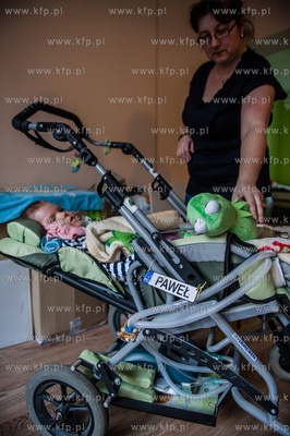 Gdansk. 8-letni Pawela, cierpiacy na rdzeniowy zanik...