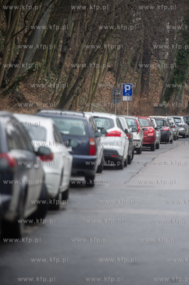 Sopot. Auta zaparkowane w strefie płatnego parkowania...
