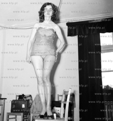Wybory Miss Gdanska lub Wybrzeza.  1957 
z0002110
Fot....