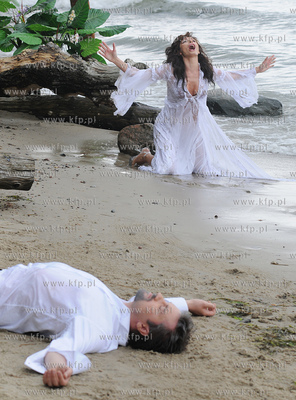 Plaza przy klifie w Gdyni Orlowie. Ekipa filmowego...