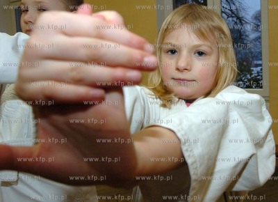 Niepogledzie, miejscowosc kolo Bytowa, woj. pomorskie,...