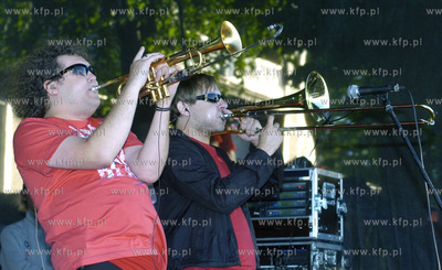W Ustce odbyl sie koncert zespolu Blue Cafe. Zespol...