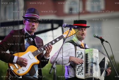 Molo w Sopocie. Koncert promujacy Katowice jako kandydata...