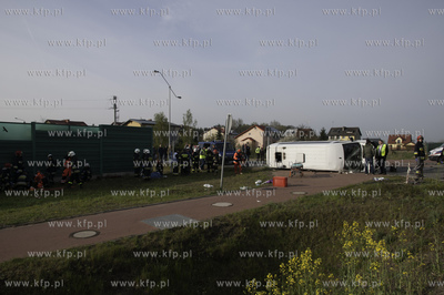 Pelplin. Kierowca busa, którym podróżowało 20 osób...