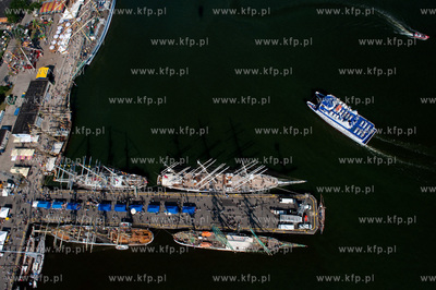 Tall Ships' Races 2009 w Gdyni z lotu ptaka. Zlot Wielkich...
