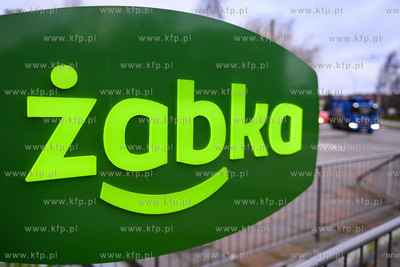 Gdynia Dąbrowa, sklep Żabka na ul. Rdestowej.16.01.2020...