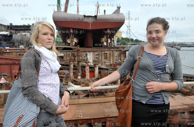 Gdansk. Wodowanie statku Lewek Andes w Remontowej Shipbuilding...