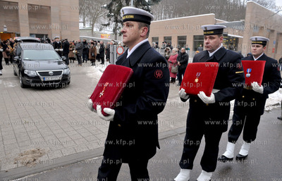 Pogrzeb Macieja Korwina, dyrektora Teatru Muzycznego...