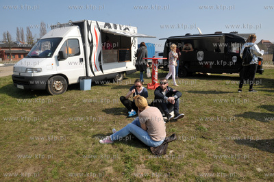 Targi mody, designu i mlodej sztuki Bakalie 13 w Europejskim...