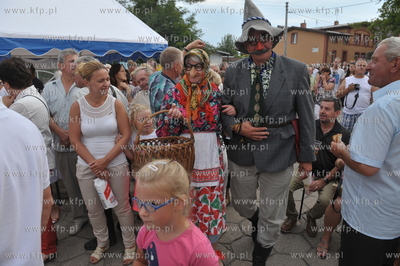 Chmielno. Kaszuby. Inscenizacja wesela kaszubskiego...