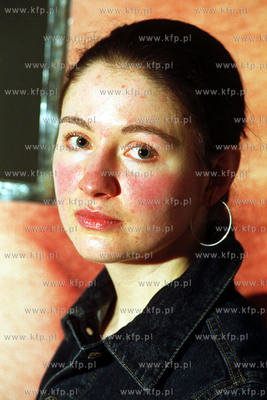 Dorota Nieznalska i jej kontrowersyjna rzezba w galerii...