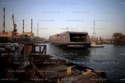 Gdansk. Remontowa Shipbuilding. Uroczyste wodowanie...