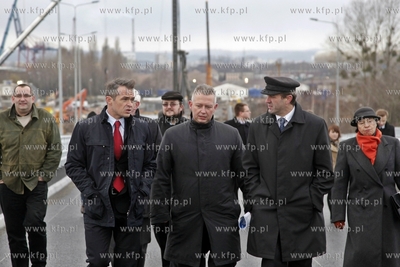Uroczyste otwarcie polaczenia drog krajowych: Trasa...