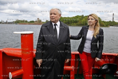 Wizyta Jaroslawa Kaczynskiego w Gdansku Nowym Porcie....