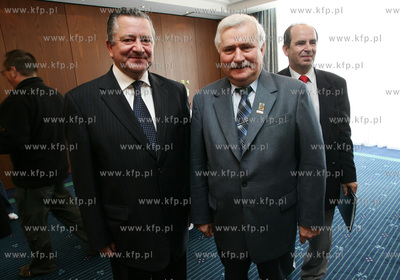 Uroczyste odsloniecie plakatu " Wszystko zaczelo sie...