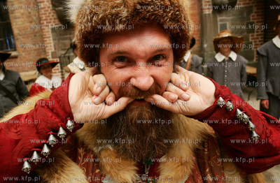 Jaroslaw Struczynski - ksztelan na zamku w Gniewie.
03.08.2005
fot....