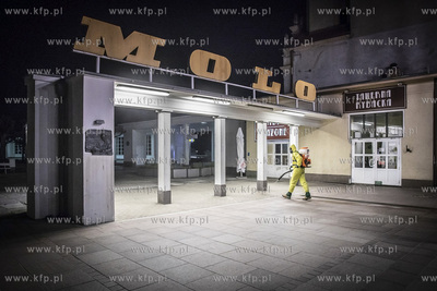 Dezynfekcja  miejsc publicznych ( ławki i przystanki...