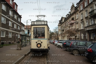 Wycieczka ze Śródmieścia do Nowego Portu (i z powrotem)...