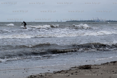 Sopot. Sztorm na Bałtyku. 14.09.2024 / fot. Anna Rezulak...