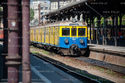 Gdansk. Dworzec Glowny PKP. Pociag elektryczny Szybkiej...