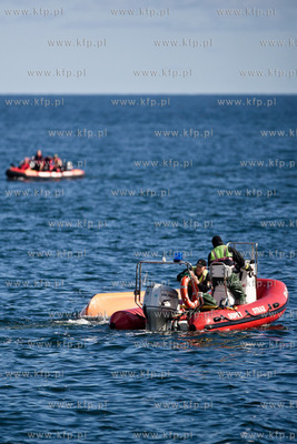 Sopot - molo. Wspolne cwiczenia jednostki ratowniczo...