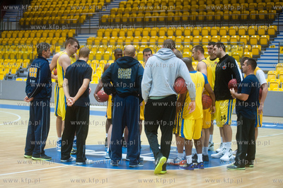 Gdynia. Hala widowiskowo - sportowa. Otwarty dla mediow...