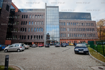 Gdansk. Budynek Sadu Okregowego przy ul. 3 Maja.
03.12.2012
fot....