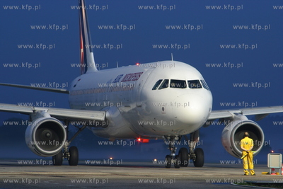 Gdansk , Rebiechowo Nz. Airbus AirMemphis
20.06.2006
Sebastian...